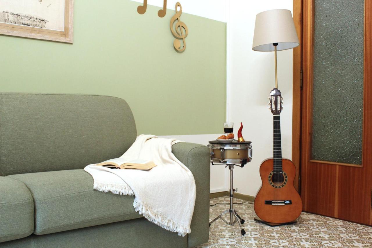 Apartament Casa Derosa In Sorrento Centro Zewnętrze zdjęcie