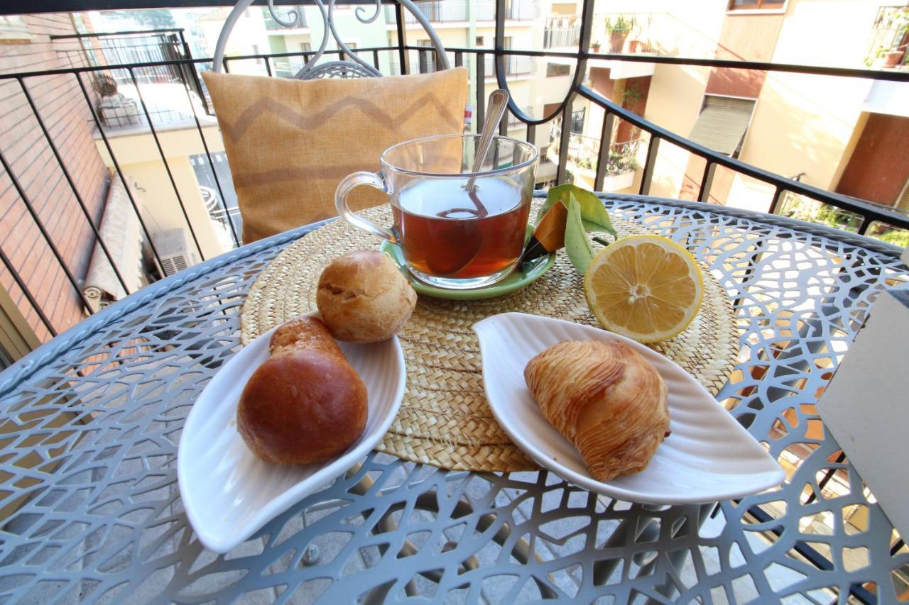 Apartament Casa Derosa In Sorrento Centro Zewnętrze zdjęcie
