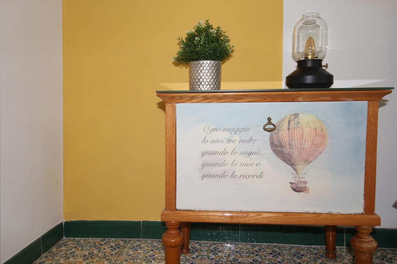 Apartament Casa Derosa In Sorrento Centro Zewnętrze zdjęcie